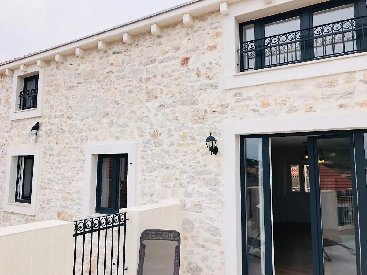 Villa Kata Preko